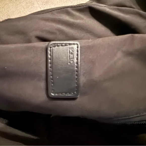 Tumi Black winter Jacket - Picture 3 of 4